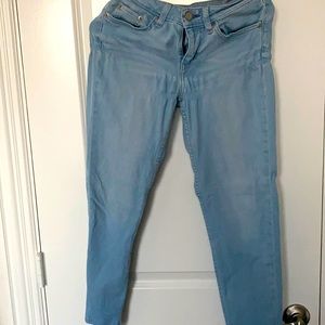 Size 4 Levi Ankle Jeans